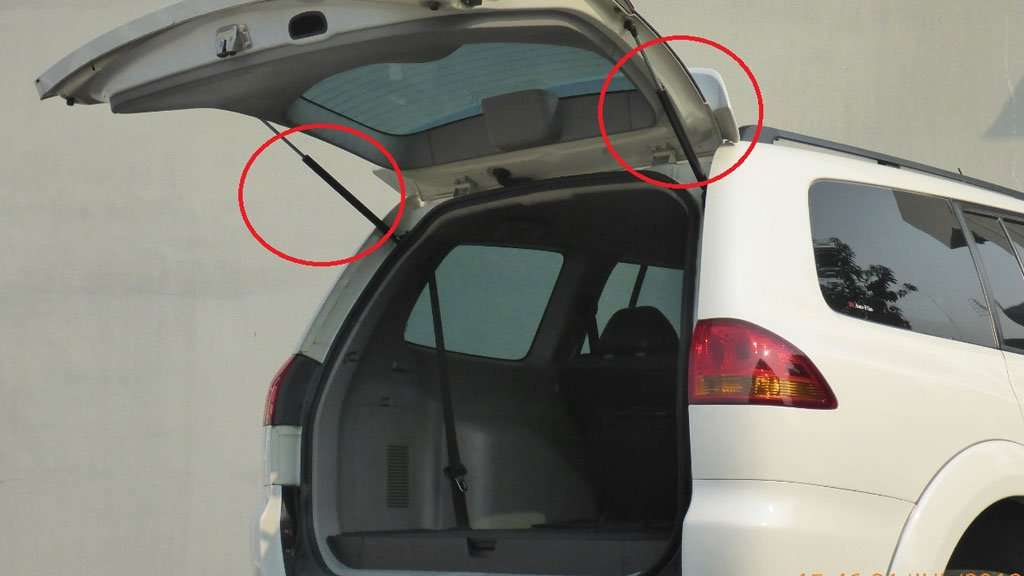 77.196 Unit Mitsubishi Pajero Sport Berpotensi Alami Masalah Tailgate Gas 77.196 Unit Mitsubishi Pajero Sport Berpotensi Alami Masalah Tailgate Gas