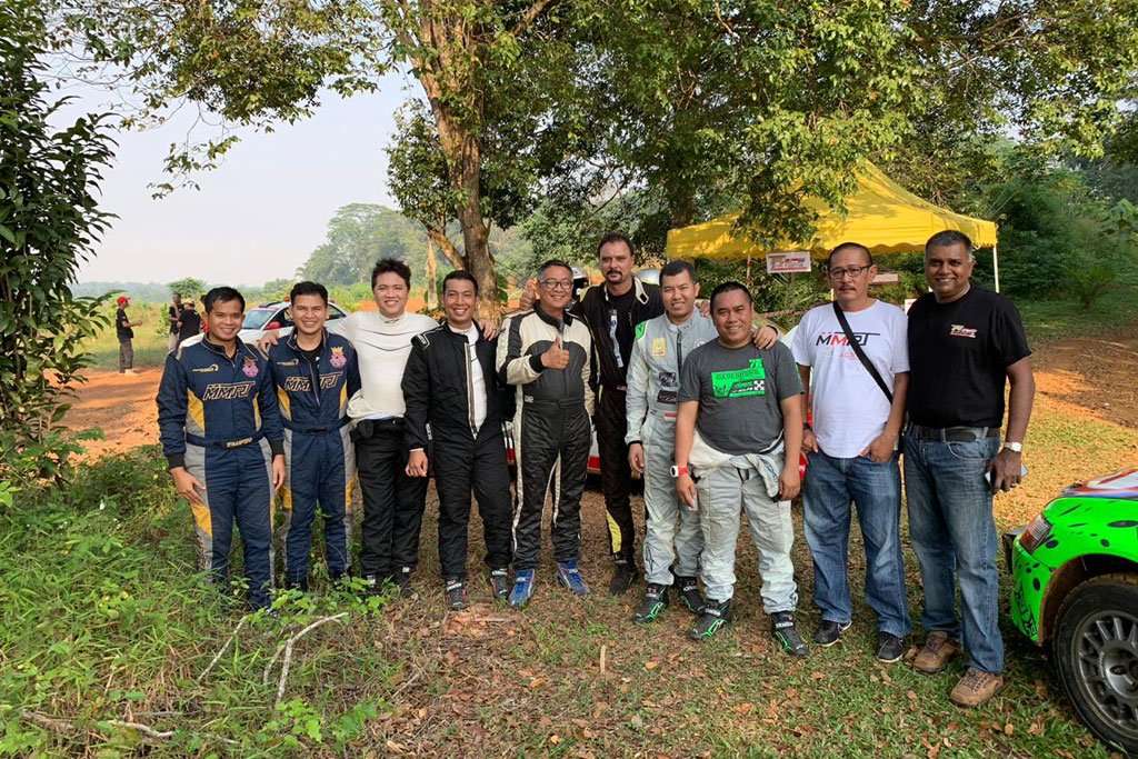 Tiga Pereli Tanah Air Sapu Bersih Podium Ajang Reli di Malaysia Tiga Pereli Tanah Air Sapu Bersih Podium Ajang Reli di Malaysia
