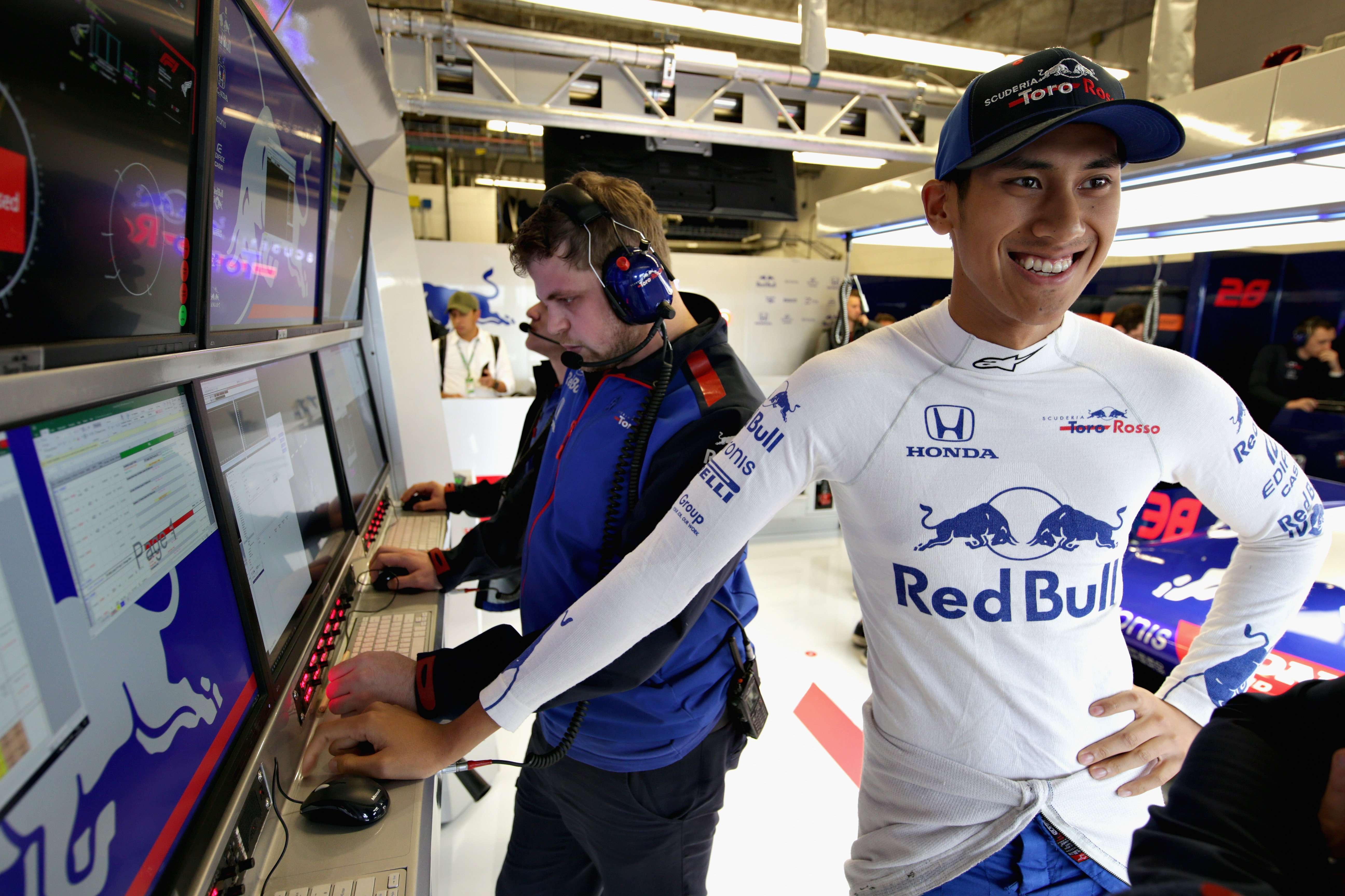 Sean Gelael Satu Tim Dengan Anak Michael Schumacher Sean Gelael Satu Tim Dengan Anak Michael Schumacher