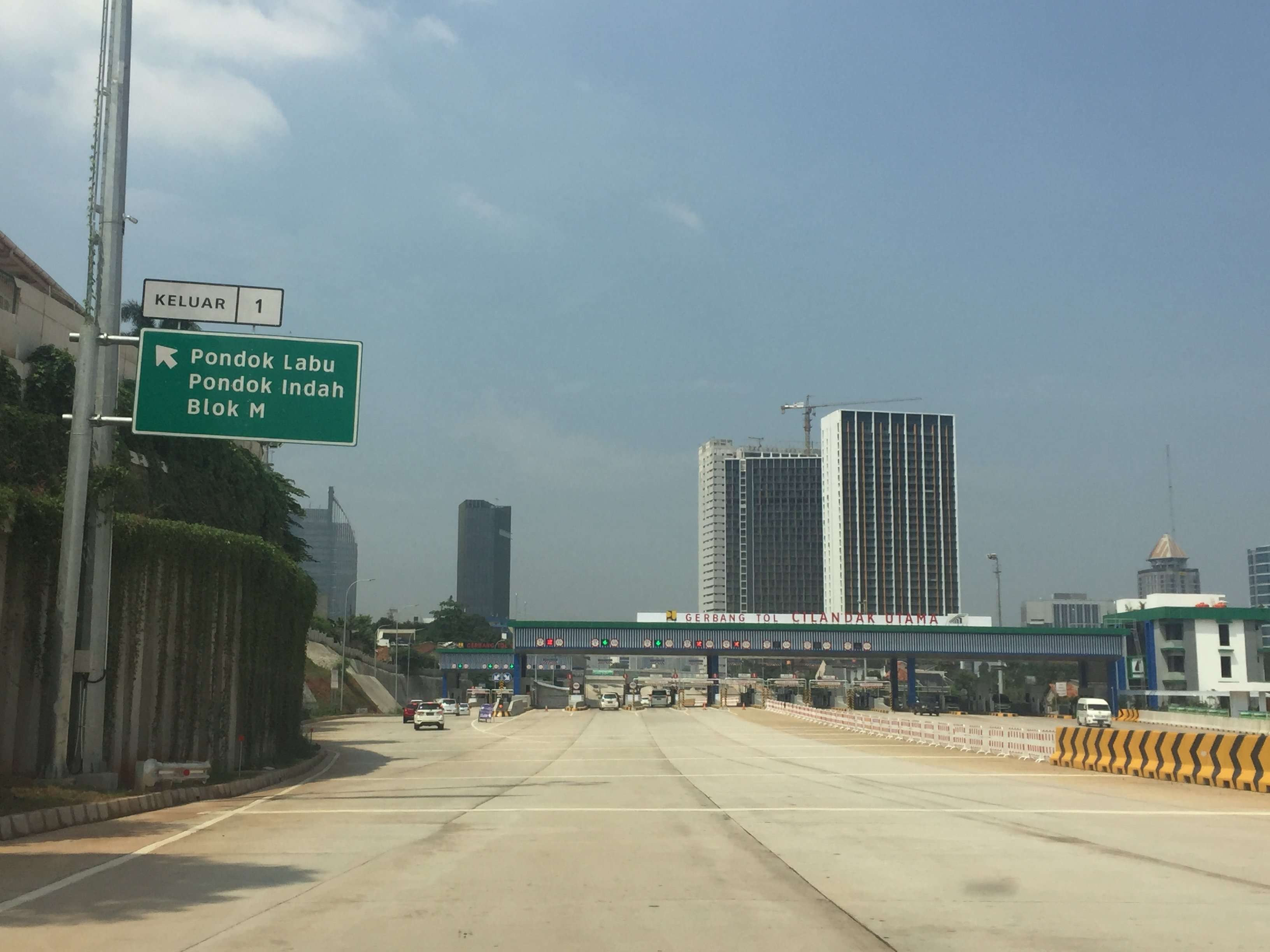 Tol Desari Mulai Berbayar, Ini Tarif Lengkapnya! Tol Desari Mulai Berbayar, Ini Tarif Lengkapnya!