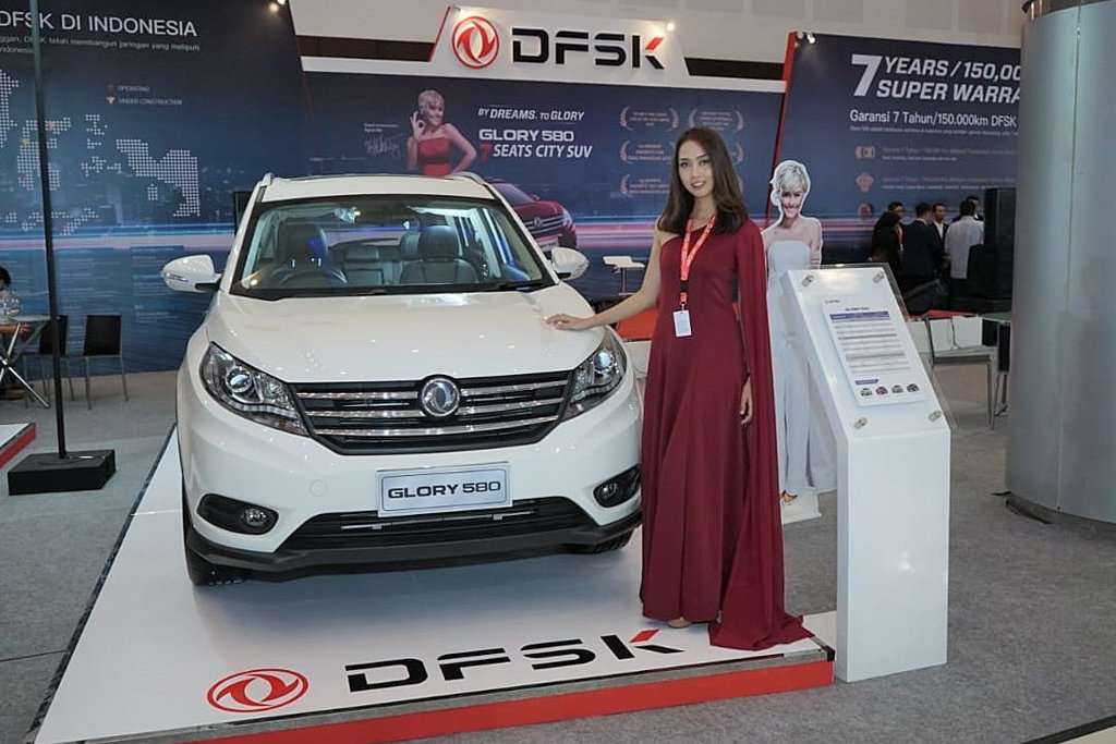 Serius Garap Jawa Timur, DFSK Hadir di IIMS Surabaya 2018 Serius Garap Jawa Timur, DFSK Hadir di IIMS Surabaya 2018