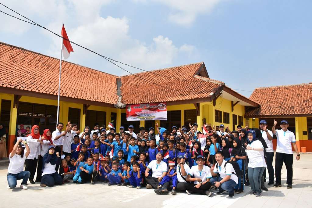 KTB Berbagi dengan Perbaiki Sekolah Dasar di Tangerang KTB Berbagi dengan Perbaiki Sekolah Dasar di Tangerang
