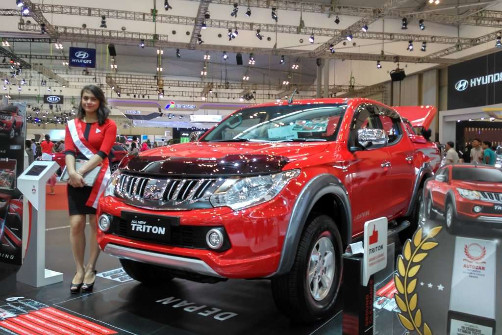 Mitsubishi Triton Makin Rajai Pasar Pikap 4x4 Mitsubishi Triton Makin Rajai Pasar Pikap 4x4