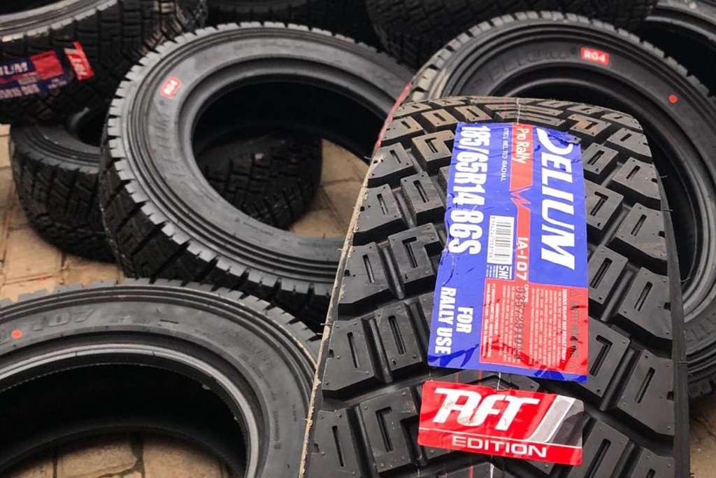 RFT Motorsport Kembangkan Ban Rally Lokal RG4 RFT Motorsport Kembangkan Ban Rally Lokal RG4