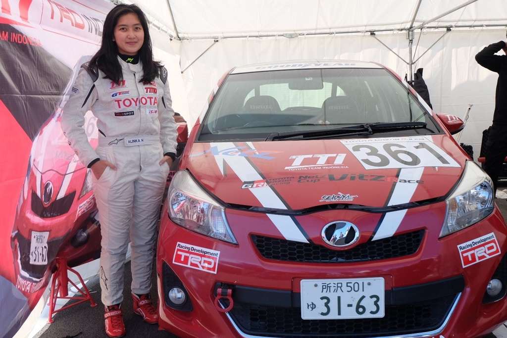Alinka Hardianti Kembali Tampil di Final Race Toyota Gazoo Racing 2018 Alinka Hardianti Kembali Tampil di Final Race Toyota Gazoo Racing 2018