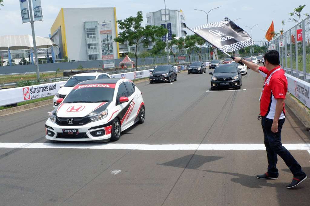 All-New Honda Brio Siap untuk Balap Tahun Depan All-New Honda Brio Siap untuk Balap Tahun Depan