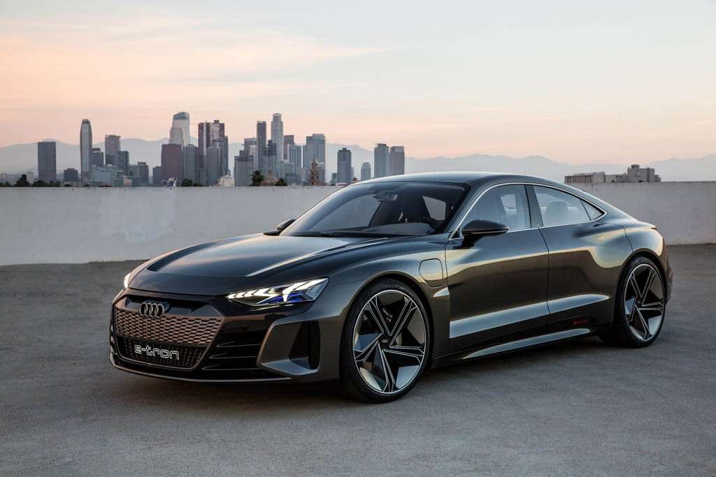 Audi E-Tron GT akan Ikut Perang Bersama Avengers Audi E-Tron GT Concept