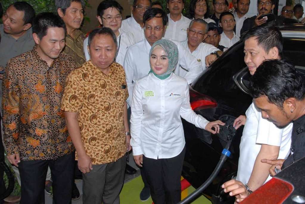 Mitsubishi Motors Dukung Pengembangan Infrastruktur Mobil Listrik di Indonesia Mitsubishi Motors Dukung Pengembangan Infrastruktur Mobil Listrik di Indonesia