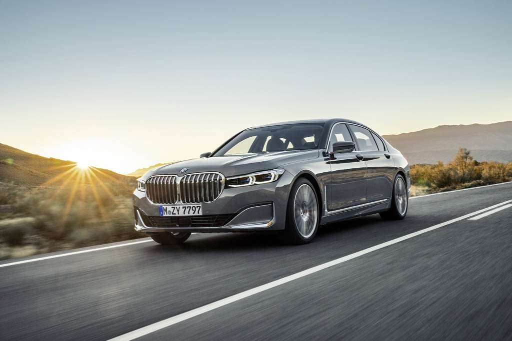 BMW Seri 7 Facelift, Padukan Karakter Gagah dan Dinamis BMW Seri 7 Facelift, Padukan Karakter Gagah dan Dinamis