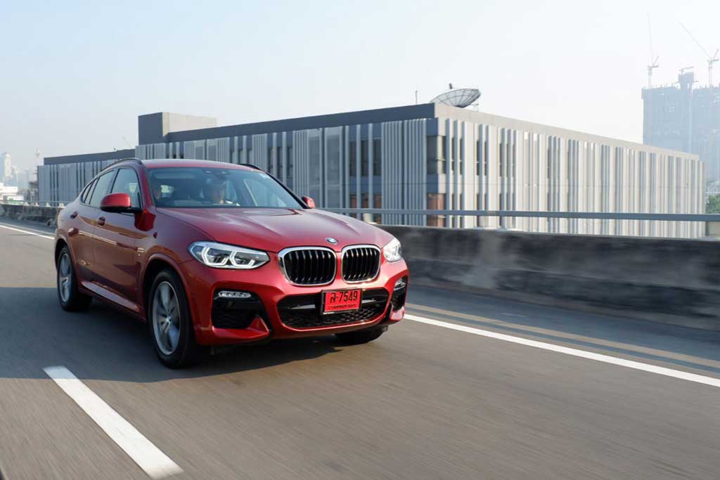 Peluncuran All-New BMW X4 di Indonesia Tinggal Menghitung Hari Peluncuran All-New BMW X4 di Indonesia Tinggal Menghitung Hari