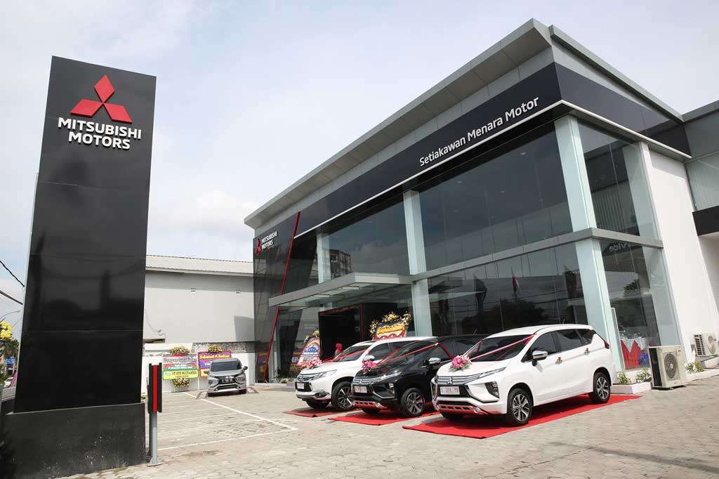 Mitsubishi Motors Buka Diler Kendaraan Penumpang 3S ke-125 di Cilegon Mitsubishi Motors Buka Diler Kendaraan Penumpang 3S ke-125 di Cilegon