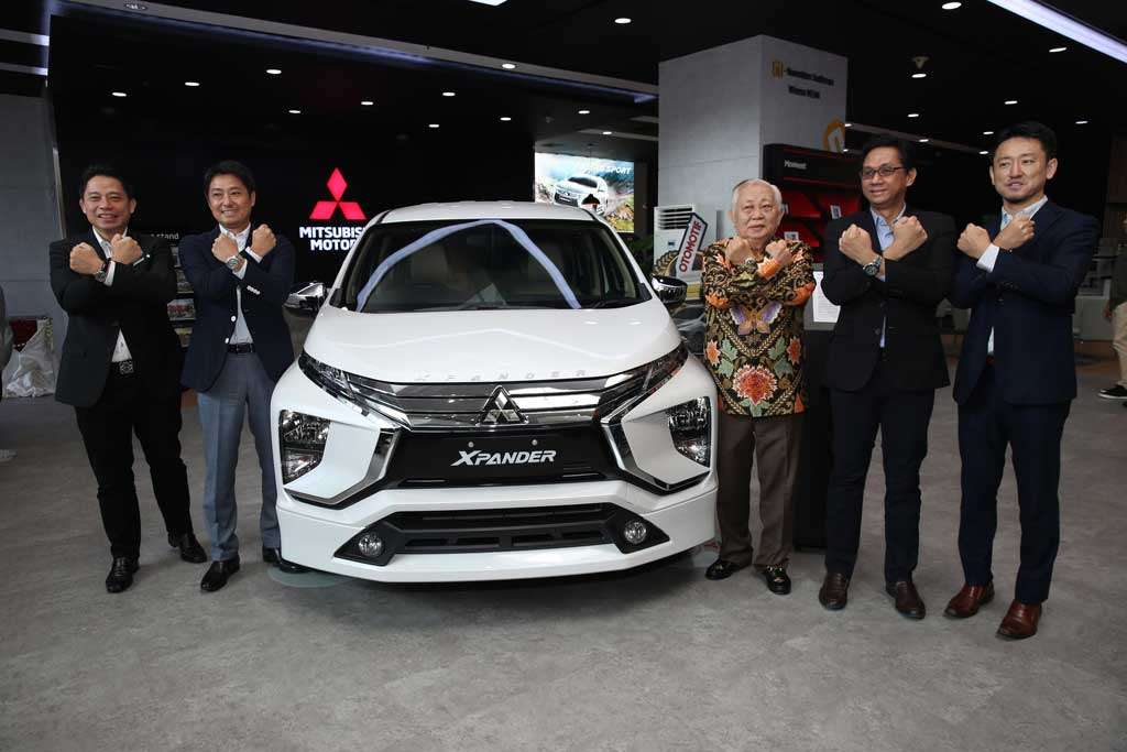Bikin Terobosan, Mitsubishi Motors Buka Diler Perkantoran di Pusat Jakarta Bikin Terobosan, Mitsubishi Motors Buka Diler Perkantoran di Pusat Jakarta