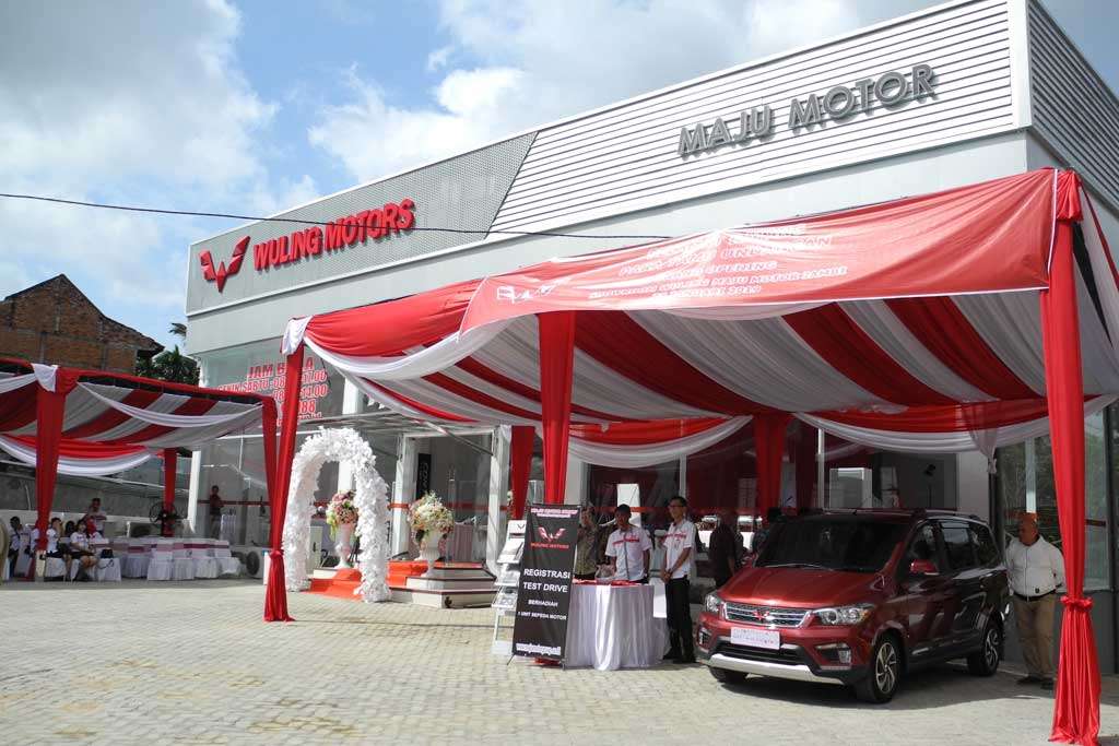 Wuling Hadirkan Diler dengan Layanan 3S Pertama di Jambi Wuling Hadirkan Diler dengan Layanan 3S Pertama di Jambi