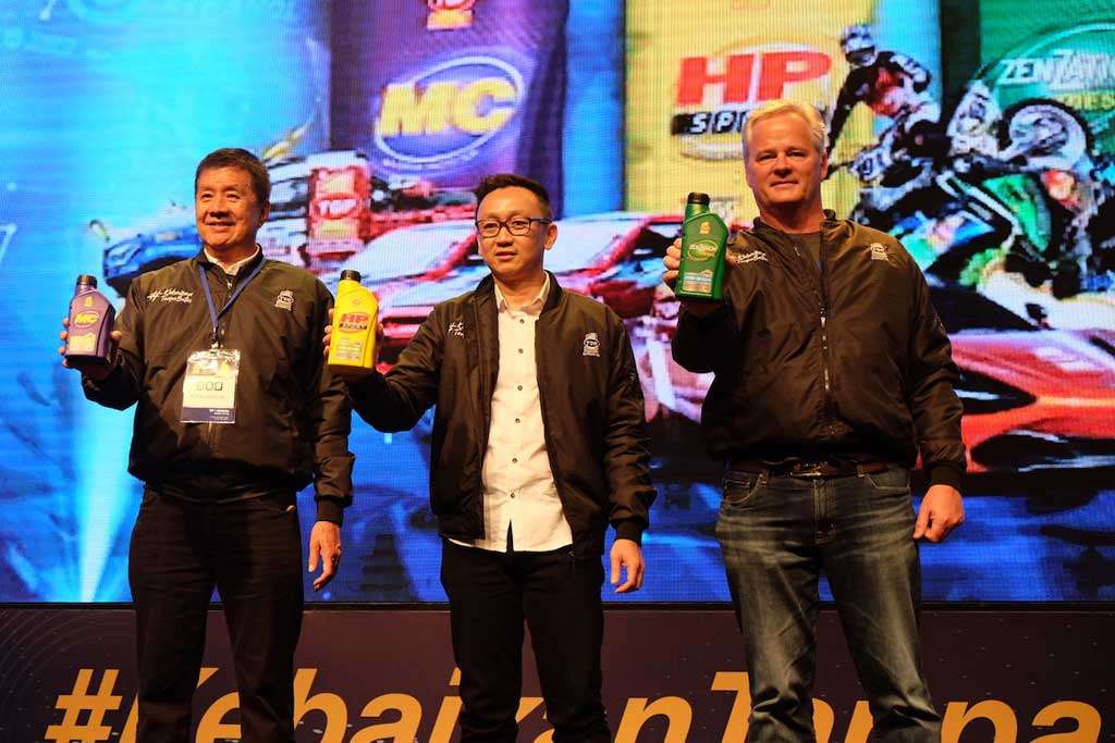 TOP 1 Luncurkan 5 Oli Terbaru yang Tahan Kondisi Ekstrim TOP 1 Luncurkan 5 Oli Terbaru yang Tahan Kondisi Ekstrim