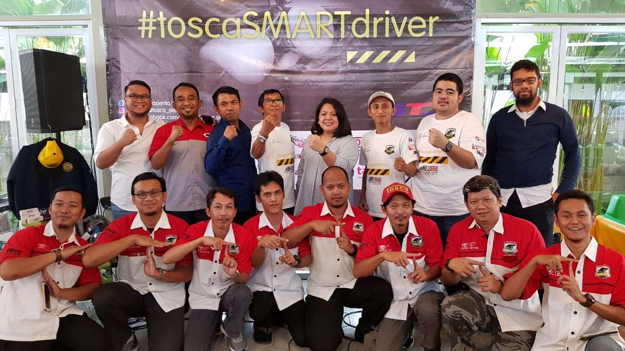 TOSCA Smart Driver Ajak Masyarakat Berkendara Pintar TOSCA Smart Driver Ajak Masyarakat Berkendara Pintar