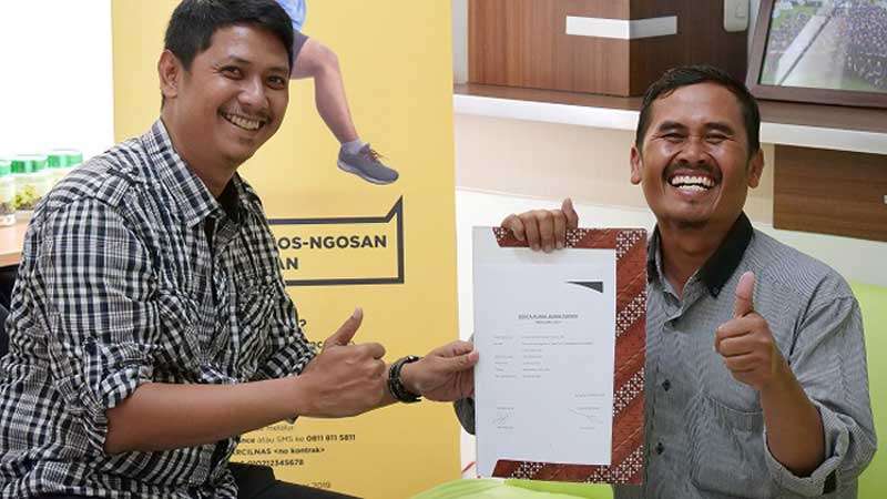 Adira Finance Lunasi Cicilan 100 Konsumennya Adira Finance Lunasi Cicilan 100 Konsumennya