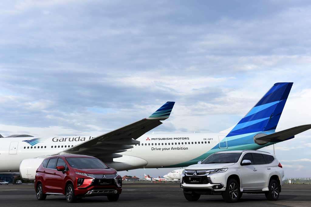 Mitsubishi Pasang Logo dan Tagline di Pesawat Garuda Rute Jakarta-Nagoya Mitsubishi Pasang Logo dan Tagline di Pesawat Garuda Rute Jakarta-Nagoya