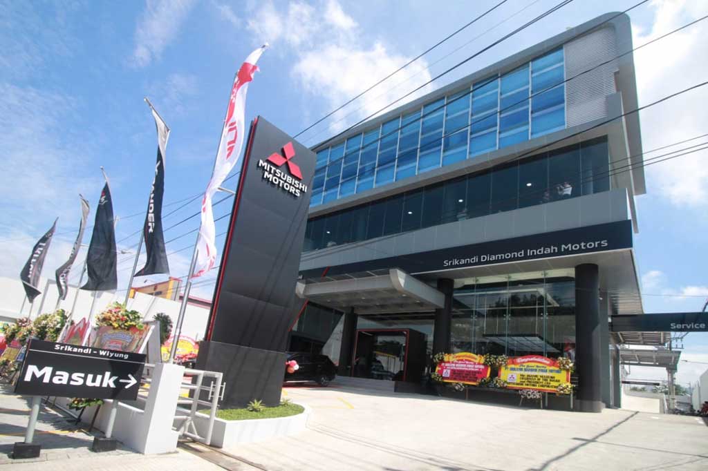 Mitsubishi Ngebut, Tambah Diler Baru di Surabaya Mitsubishi Ngebut, Tambah Diler Baru di Surabaya