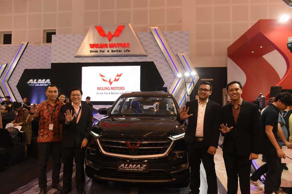 Wuling Tampil dengan Kekuatan Penuh di GIIAS Surabaya 2019 Wuling Tampil dengan Kekuatan Penuh di GIIAS Surabaya 2019