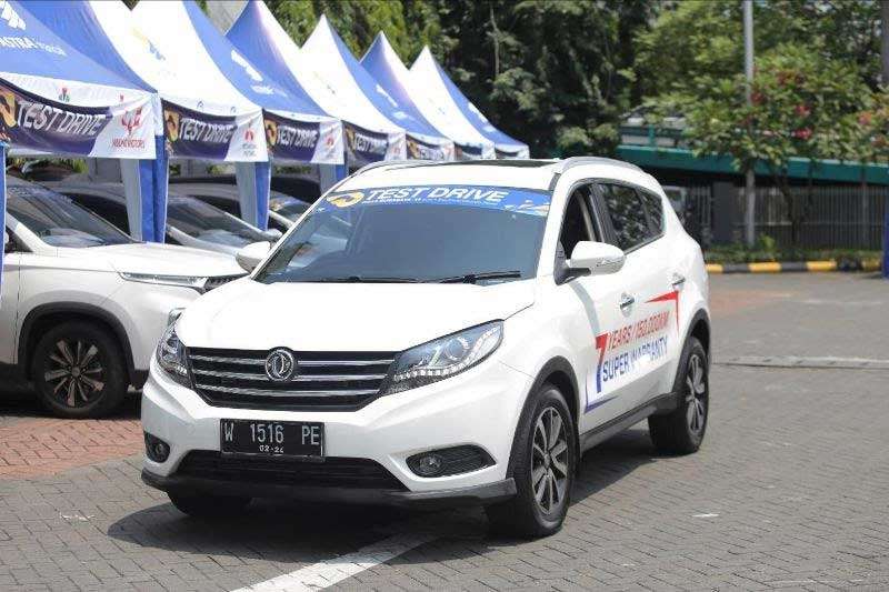 5 Hari, Tercatat 400 Orang Test Drive di GIIAS Surabaya 2019 5 Hari, Tercatat 400 Orang Test Drive di GIIAS Surabaya 2019