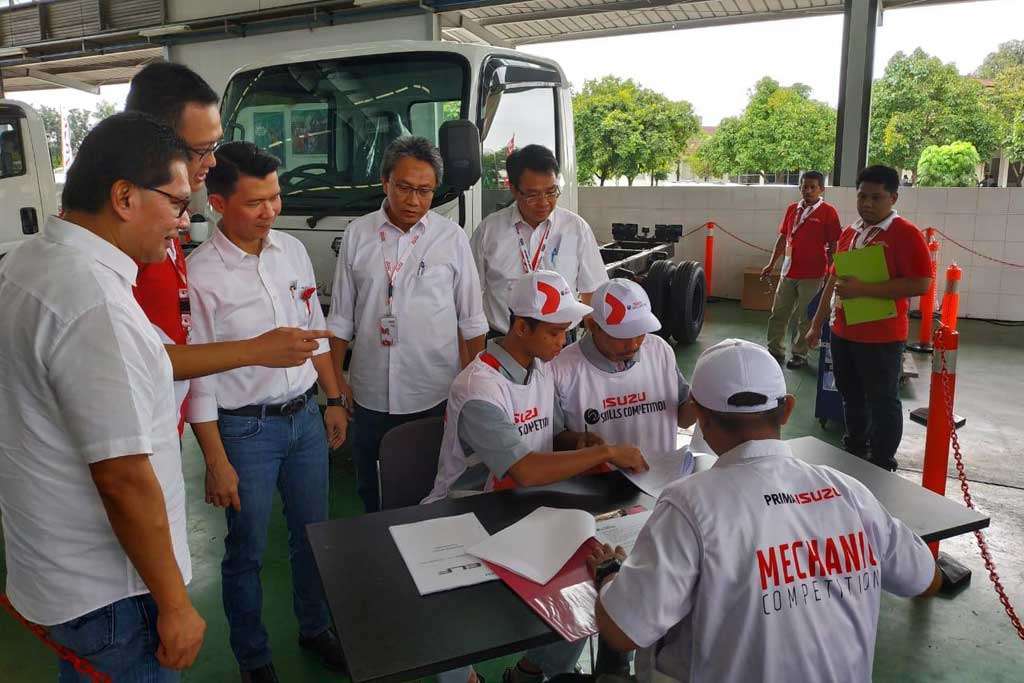 Tingkatkan Kualitas, Isuzu Gelar Kompetisi Teknisi Seluruh Indonesia Tingkatkan Kualitas, Isuzu Gelar Kompetisi Teknisi Seluruh Indonesia