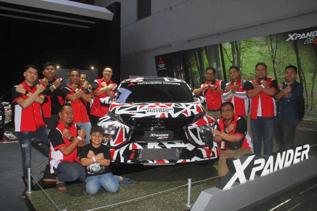 180 Anggota Komunitas Meriahkan Booth Mitsubishi di Telkomsel IIMS 2019 180 Anggota Komunitas Meriahkan Booth Mitsubishi di Telkomsel IIMS 2019