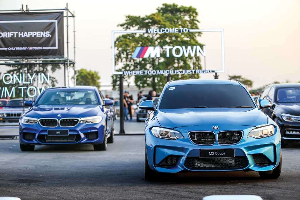 FEATURE: Bimmer Parties, All Bimmers, All Brothers FEATURE: Bimmer Parties, All Bimmers, All Brothers