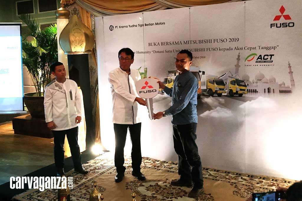 KTB Sumbang Satu Unit Mitsubishi Fuso untuk ACT KTB Sumbang Satu Unit Mitsubishi Fuso untuk ACT