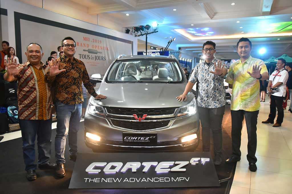 Geber Perkenalan, Wuling Hadirkan Cortez CT dan Confero S ACT di Bali Geber Perkenalan, Wuling Hadirkan Cortez CT dan Confero S ACT di Bali