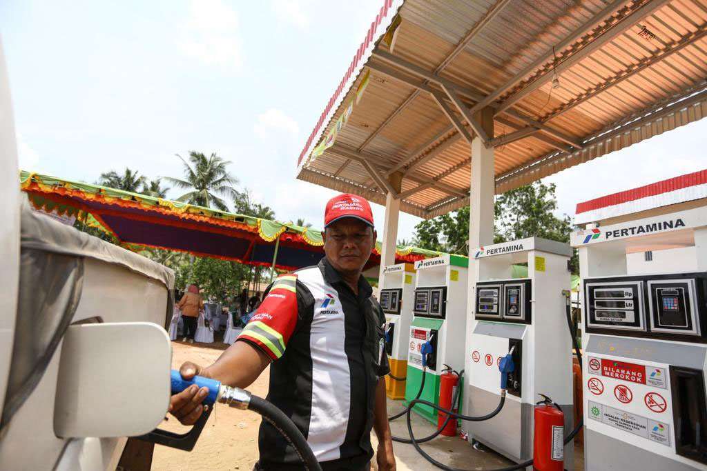 Pertamina Suplai Lebih dari 400 Ribu Liter BBM di Titik Layanan Tambahan Pertamina Suplai Lebih dari 400 Ribu Liter BBM di Titik Layanan Tambahan