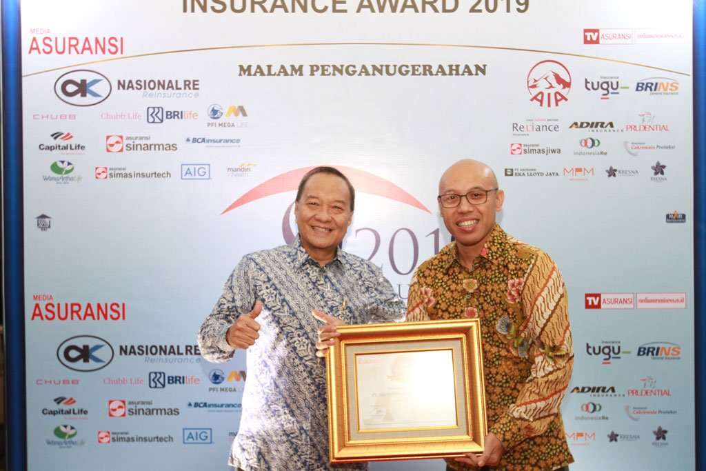 Kinerja Positif, Adira Insurance Raih 2 Penghargaan Kinerja Positif, Adira Insurance Raih 2 Penghargaan
