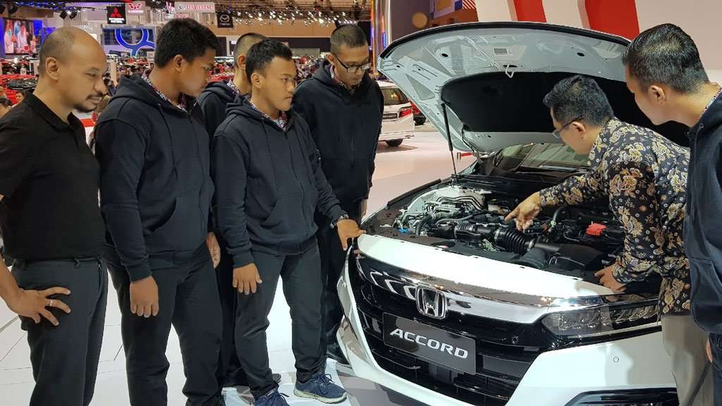 Honda Perkenalkan Mesin Turbo dan SENSING Pada Pelajar di GIIAS 2019 Honda Perkenalkan Mesin Turbo dan SENSING Pada Pelajar di GIIAS 2019
