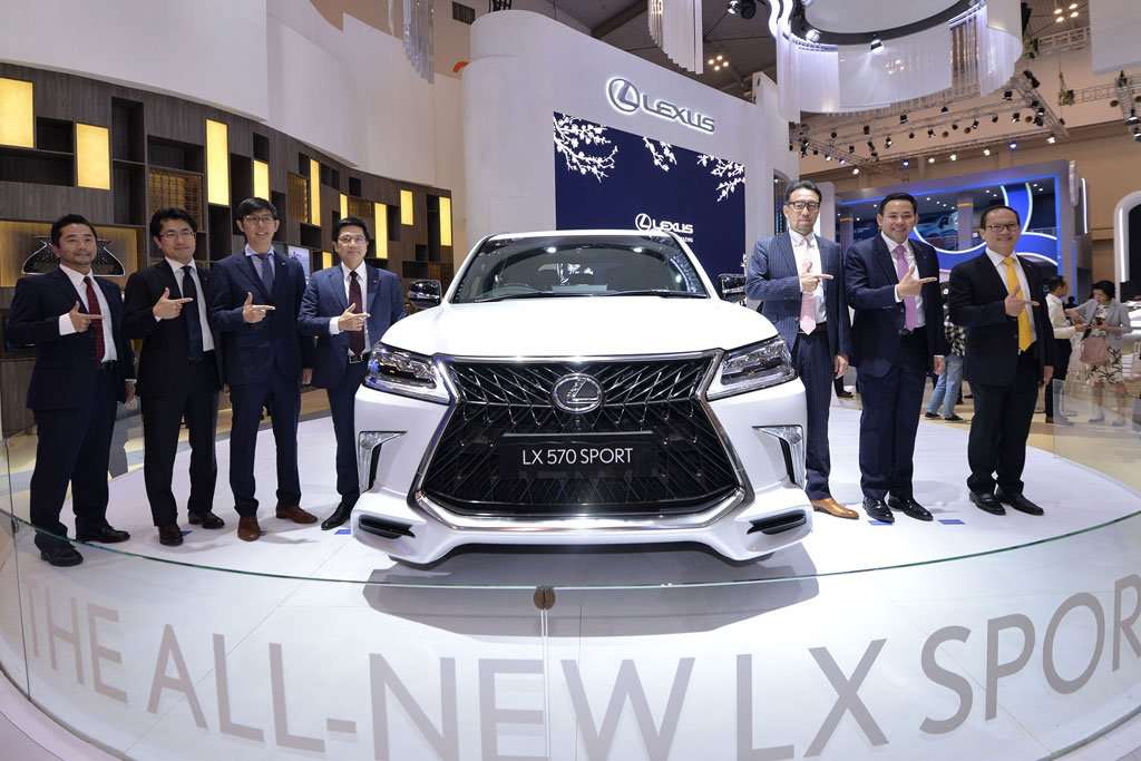 Lexus Hadirkan Booth Royal Kebuki Lounge nan Mewah di GIIAS 2019 Lexus Hadirkan Booth Royal Kebuki Lounge nan Mewah di GIIAS 2019