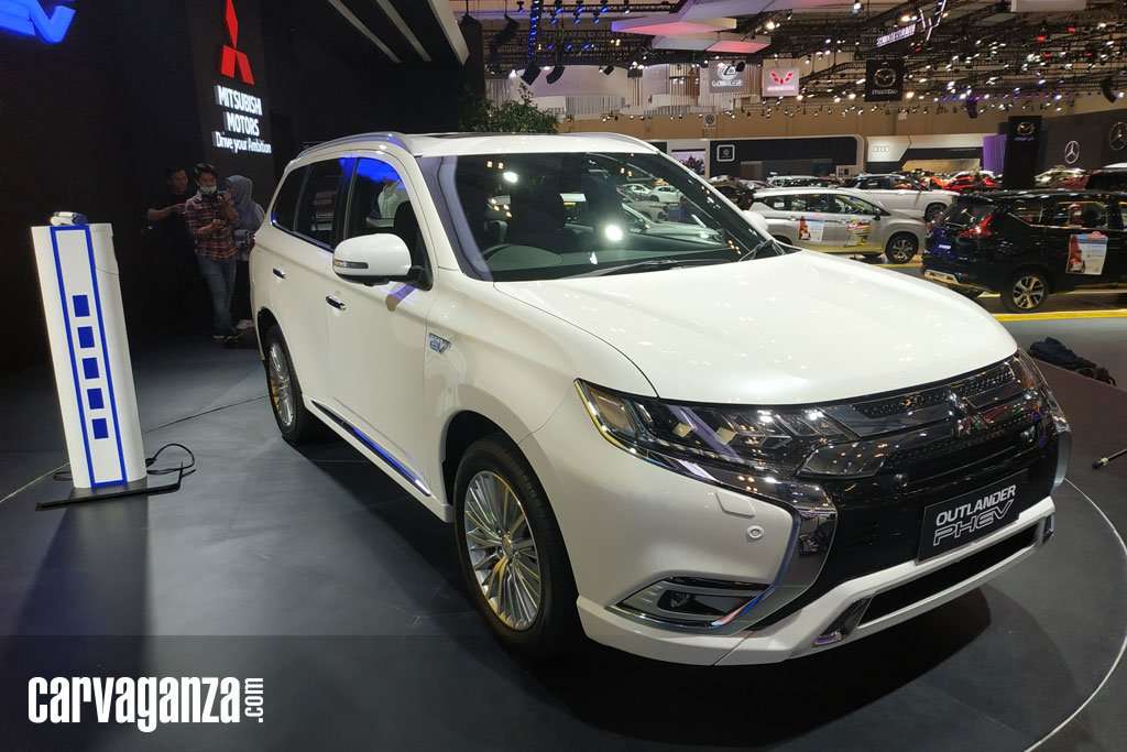 REVIEW: Mitsubishi New Outlander PHEV, Tomorrow’s SUV Today REVIEW: Mitsubishi New Outlander PHEV, Tomorrow’s SUV Today