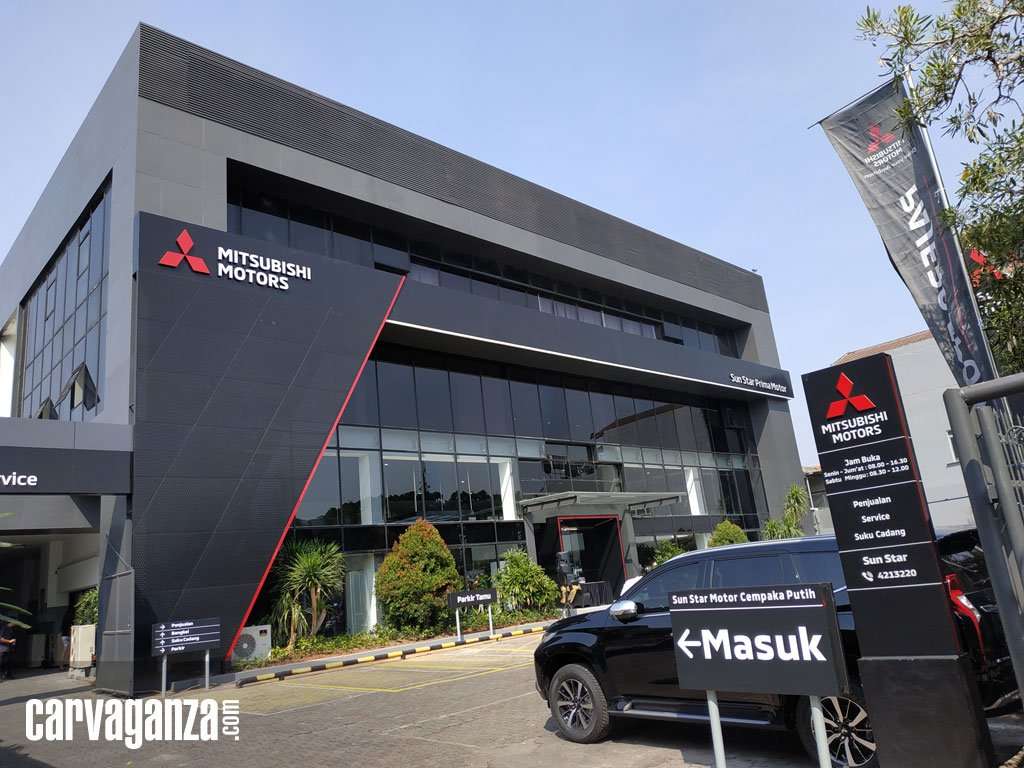 Kejar Target MMKSI Resmikan 2 Dealer Baru di Bekasi dan Jakarta Pusat Kejar Target MMKSI Resmikan 2 Dealer Baru di Bekasi dan Jakarta Pusat