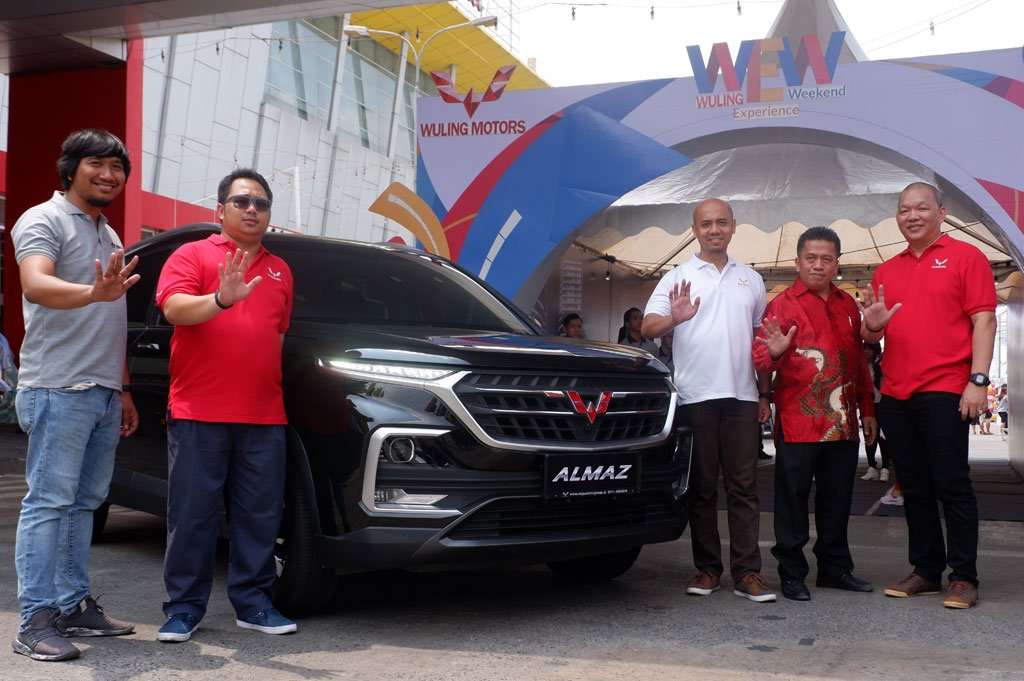 Wuling Experience Weekend Meriahkan HUT RI ke-74 di Palembang Wuling Experience Weekend Meriahkan HUT RI ke-74 di Palembang