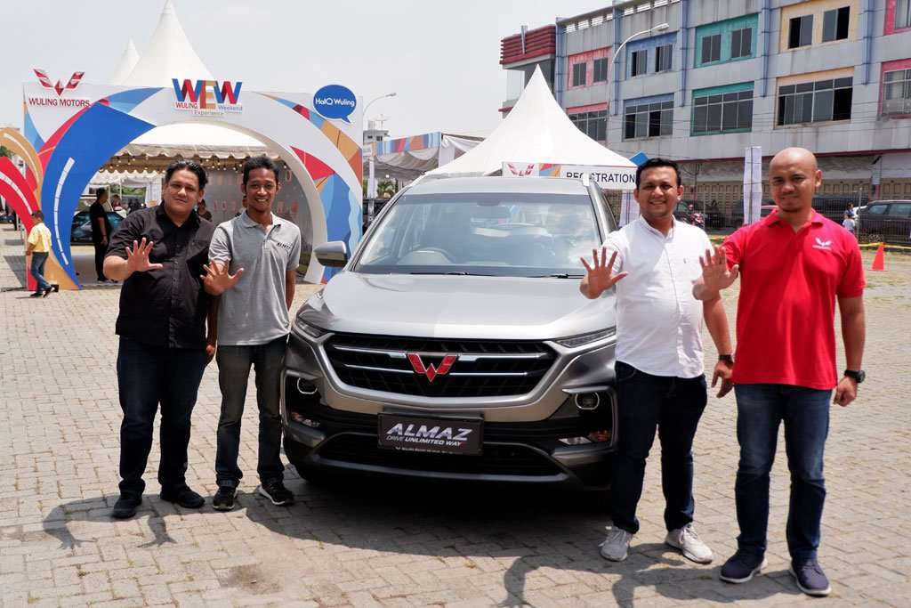 Meriahkan Wuling Experience Weekend, Ini Harga Almaz Baru di Medan Meriahkan Wuling Experience Weekend, Ini Harga Almaz Baru di Medan