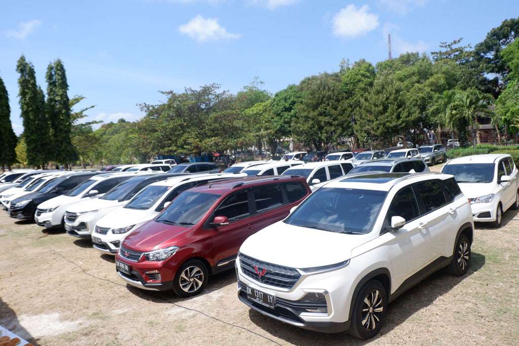 Wuling 1.000 Hari di Indonesia, Berkat Kejelian Mengamati Pasar Wuling 1.000 Hari di Indonesia, Berkat Kejelian Mengamati Pasar