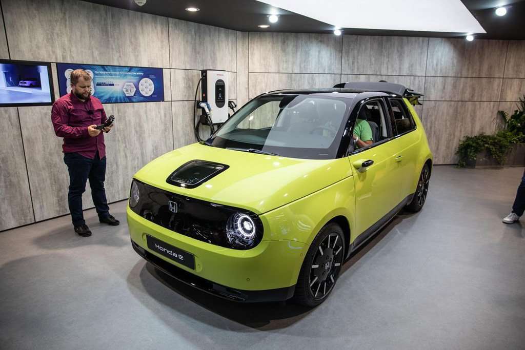 Sarat Teknologi, Mobil Listrik Honda e Tampil di Frankfurt Sarat Teknologi, Mobil Listrik Honda e Tampil di Frankfurt