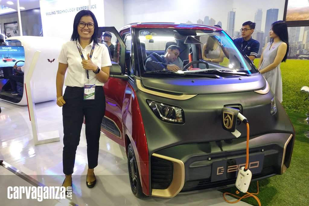 Wuling E200, Mobil Mungil yang Tarik Perhatian Pengunjung IEMS 2019 Wuling E200, Mobil Mungil yang Tarik Perhatian Pengunjung IEMS 2019