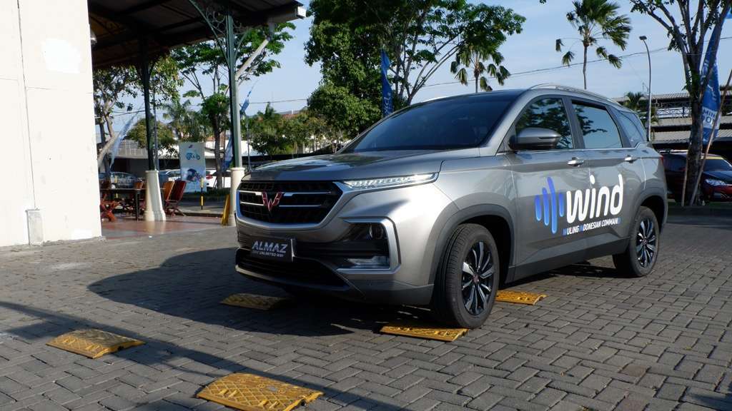 Wuling Almaz Raih Gelar Car of The Year Wuling Almaz Raih Gelar Car of The Year