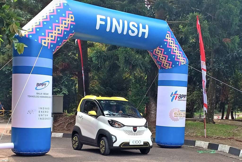 Wuling E100 Buktikan Kemampuan Tempuh Jarak 40 Km Wuling E100 Buktikan Kemampuan Tempuh Jarak 40 Km