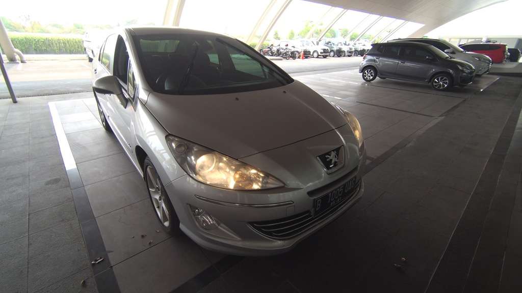 3 Langkah Perawatan Mobil Secara Mandiri a la Peugeot 3 Langkah Perawatan Mobil Secara Mandiri a la Peugeot