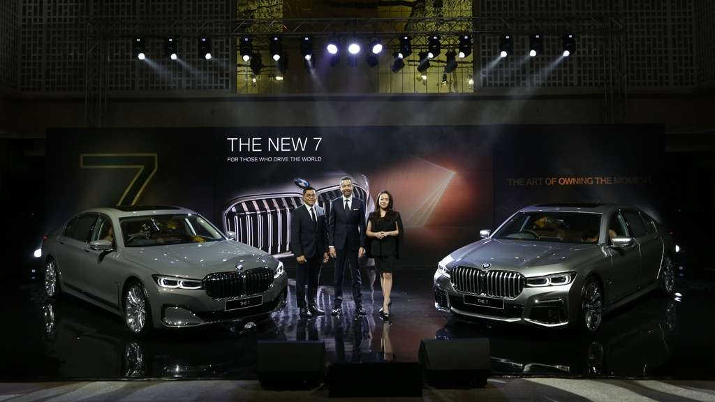 Sedan BMW Seri 7 Baru Meluncur, Harga Termurah Rp 1,8 Miliar Sedan BMW Seri 7 Baru Meluncur, Harga Termurah Rp 1,8 Miliar