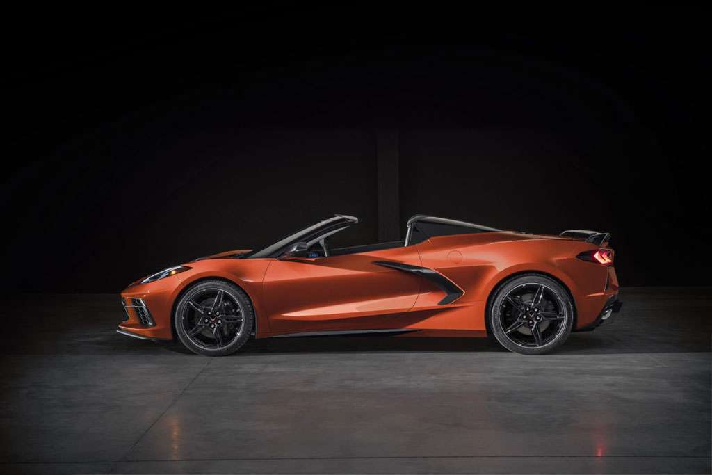 Chevrolet Corvette Convertible Meluncur, Lebih Menggoda Chevrolet Corvette Convertible Meluncur, Lebih Menggoda