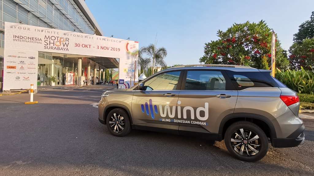 Wuling Turunkan 6 Unit Produk di IIMS Surabaya 2019 Wuling Turunkan 6 Unit Produk di IIMS Surabaya 2019