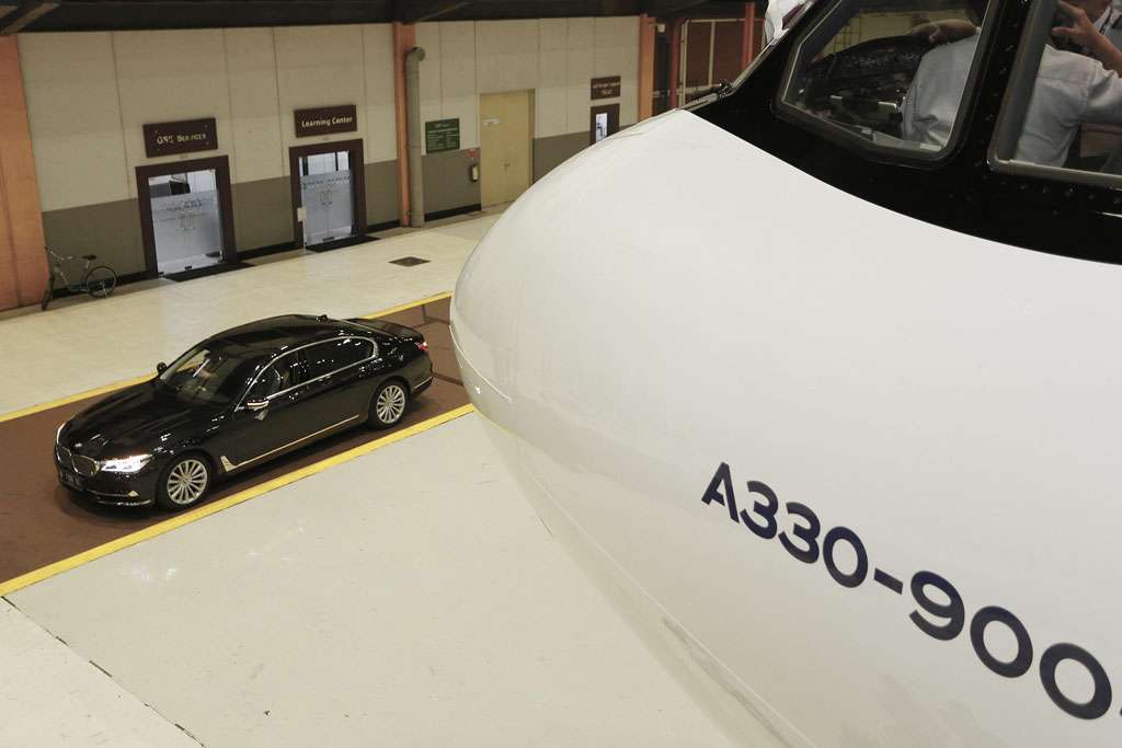 Beli BMW Seri 7 Langsung Jadi Pelanggan Spesial Garuda Indonesia Beli BMW Seri 7 Langsung Jadi Pelanggan Spesial Garuda Indonesia