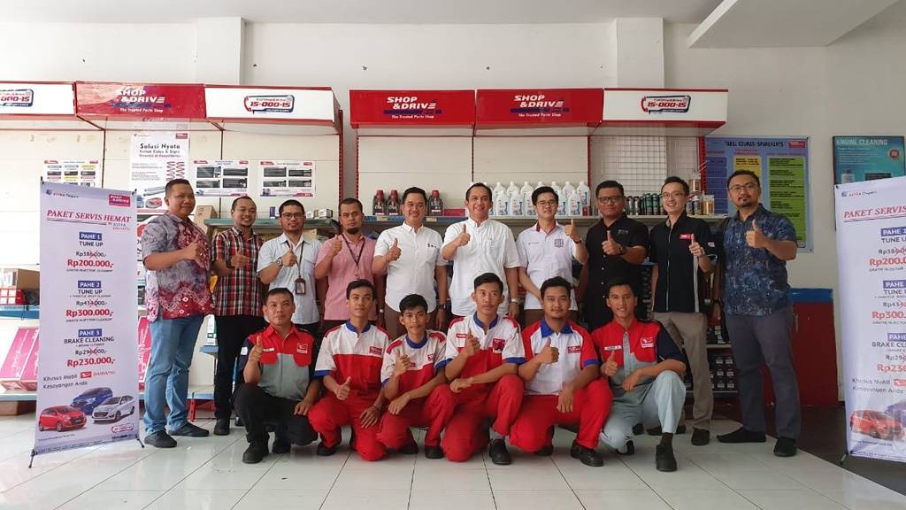 Servis Daihatsu di Shop&Drive Ada Promo Paket Servis Hemat Servis Daihatsu di Shop&Drive Ada Promo Paket Servis Hemat