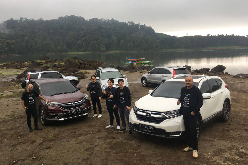 HPM Gelar Turing ke Bandung Rayakan 20 Tahun Honda CR-V HPM Gelar Turing ke Bandung Rayakan 20 Tahun Honda CR-V