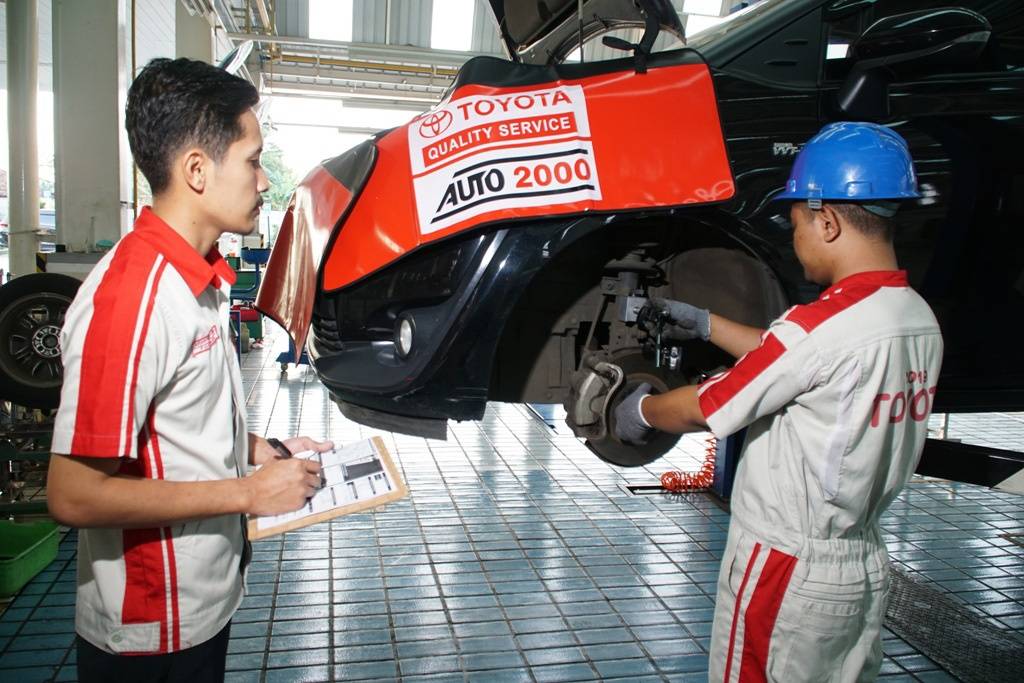 1.000 Mobil Toyota Terdampak Banjir Masuk Bengkel Auto2000 1.000 Mobil Toyota Terdampak Banjir Masuk Bengkel Auto2000